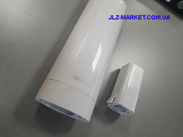 Карниз на аккумуляторе для штор Somfy Movelite WireFree 35 RTS Карниз на аккумуляторе для штор Somfy Movelite WireFree 35 RTS