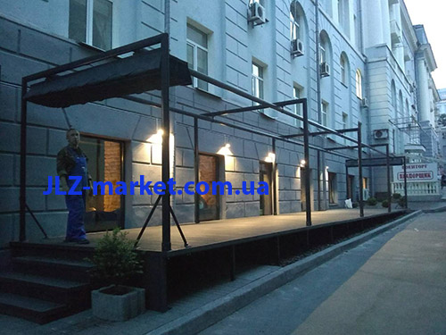 Террасная маркиза на стойках Террасная маркиза на стойках