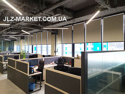 Затемняющие ткани для ролет Louvolite 40 Затемняющие ткани для ролет Атлант 40